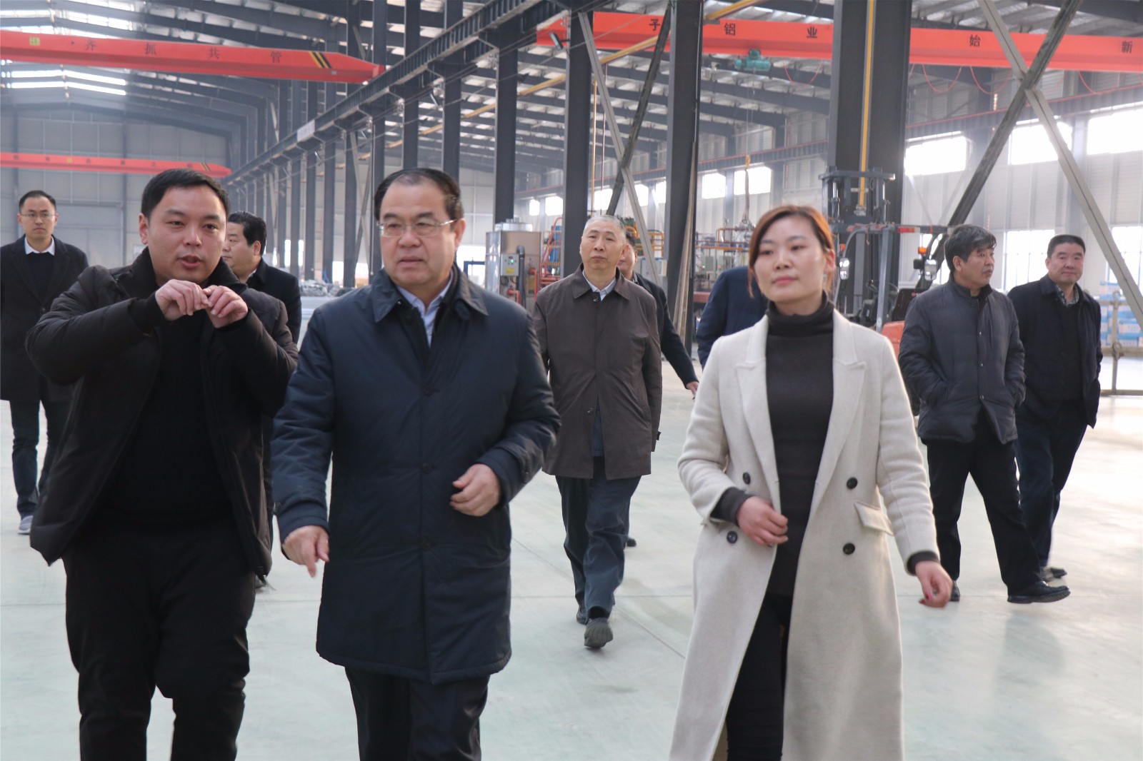 周口市人大常委會(huì)副主任劉國(guó)連、楊永志蒞臨我司指導(dǎo)工作